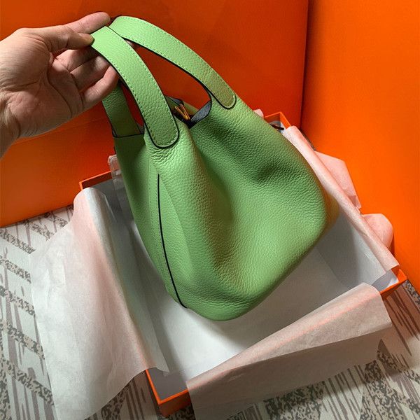 2020 hand bag single shoulder handbag women's grain basket bag bucket bag
2020 hand bag single shoulder handbag women's grain basket bag bucket bag