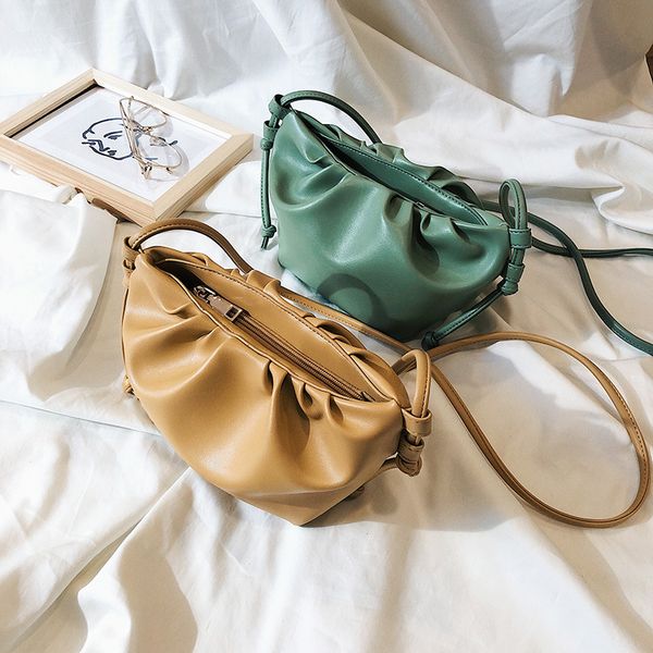 2020 new shoulder bag women's casual korean version retro fashion large capacity fold ladies
2020 new shoulder bag women's casual korean version retro fashion large capacity fold ladies