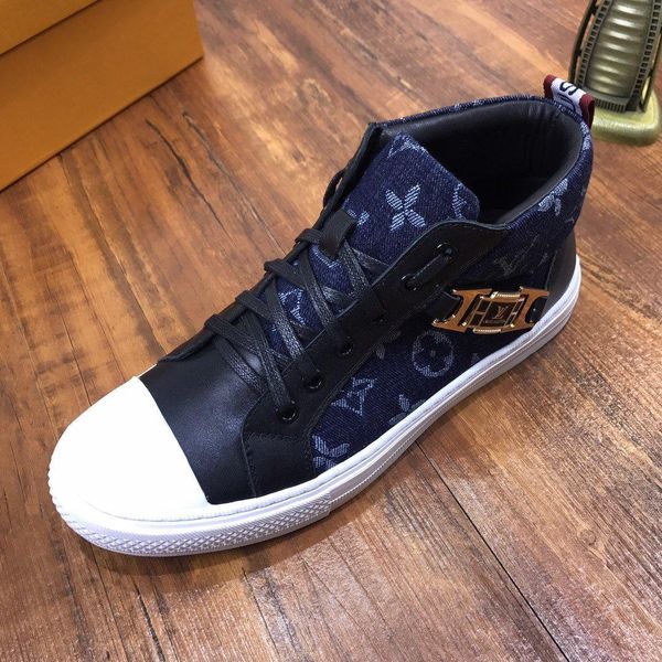new3 fashion high men's shoes casual breathable sports personality men's shoes business comfortable travel running shoes zapatos h, Black
new3 fashion high men's shoes casual breathable sports personality men's shoes business comfortable travel running shoes zapatos h, Black