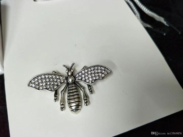 new with box luxury women's female's ladies stamped d full crystals insect brooches pins with box, Gray
new with box luxury women's female's ladies stamped d full crystals insect brooches pins with box, Gray