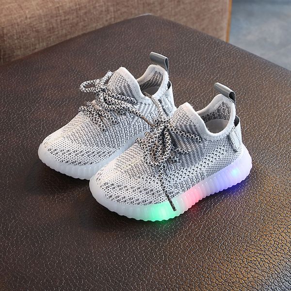 2019 spring and autumn lighting shoes men's children's flying woven casual shoes girls's led lights children's pedal stu, Black
2019 spring and autumn lighting shoes men's children's flying woven casual shoes girls's led lights children's pedal stu, Black