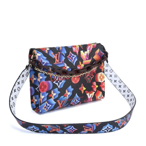 new 2020 women leather clutch bag toilet pouch crossbody bags bolso bandolera ladies chain messenger bag designer shoulder bags handbag
new 2020 women leather clutch bag toilet pouch crossbody bags bolso bandolera ladies chain messenger bag designer shoulder bags handbag