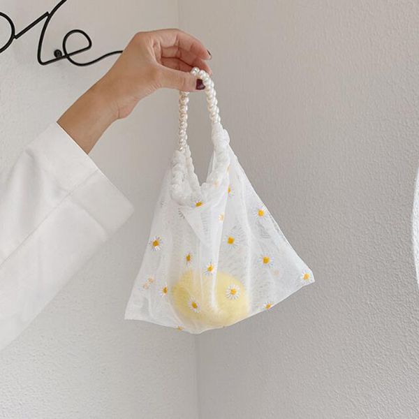 2020 creative summer mesh daisy embroidery handbag classic texture delicate design women small tote pearl flowers shopping bag
2020 creative summer mesh daisy embroidery handbag classic texture delicate design women small tote pearl flowers shopping bag