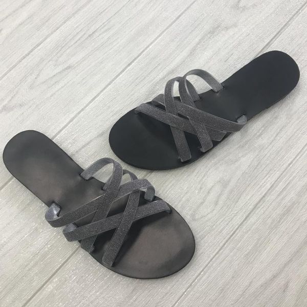2020 fashion slipper sparkle drill flat cross-strap sandals versatile sandals beach shoes, Black
2020 fashion slipper sparkle drill flat cross-strap sandals versatile sandals beach shoes, Black