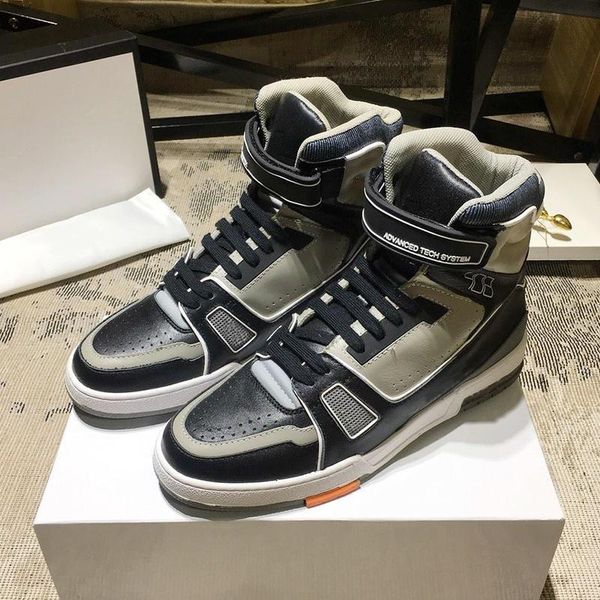 fashion classic trainer sneaker boot mens shoes breathable outdoor walking luxury shoes style lace -up men shoes zapatos de lujo para hombre, Black
fashion classic trainer sneaker boot mens shoes breathable outdoor walking luxury shoes style lace -up men shoes zapatos de lujo para hombre, Black