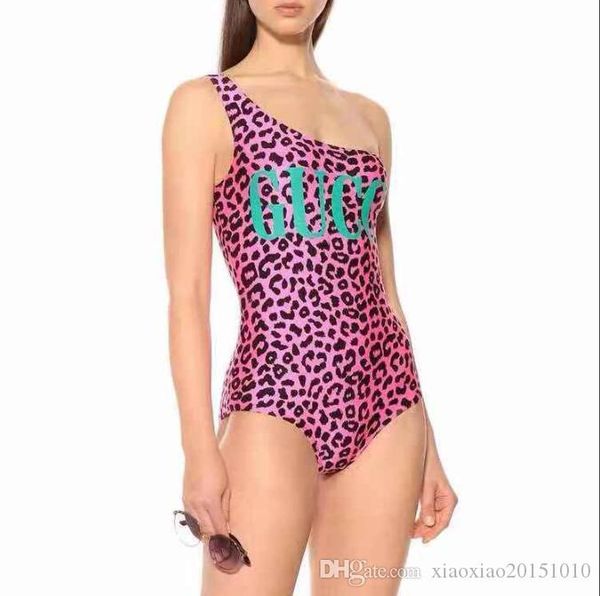 ss20 new arrival medusa swimsuit summer beach bikini swimwear for women size s-xl 589, White;black
ss20 new arrival medusa swimsuit summer beach bikini swimwear for women size s-xl 589, White;black