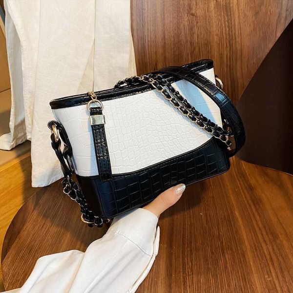 summer small bag female crossbody 20 new wild net red female bag small fresh texture
summer small bag female crossbody 20 new wild net red female bag small fresh texture