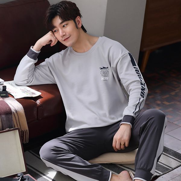 men's sleepwear 2021 winter autumn mens pajamas 100%cotton letter striped cartoon pajama set long-sleeve casual pyjamas plus size l-3xl, Black;brown
men's sleepwear 2021 winter autumn mens pajamas 100%cotton letter striped cartoon pajama set long-sleeve casual pyjamas plus size l-3xl, Black;brown