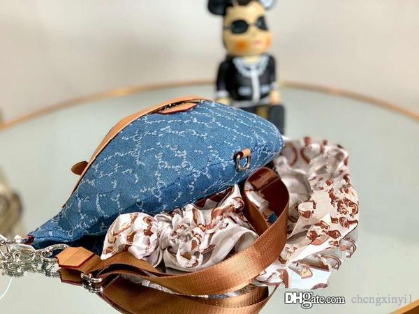 женская сумка плеча камеры открытый женский chest печатные сумки модные joker малый кошелек наклонные плеча кожаные талии пакет упаковывает
женская сумка плеча камеры открытый женский chest печатные сумки модные joker малый кошелек наклонные плеча кожаные талии пакет упаковывает