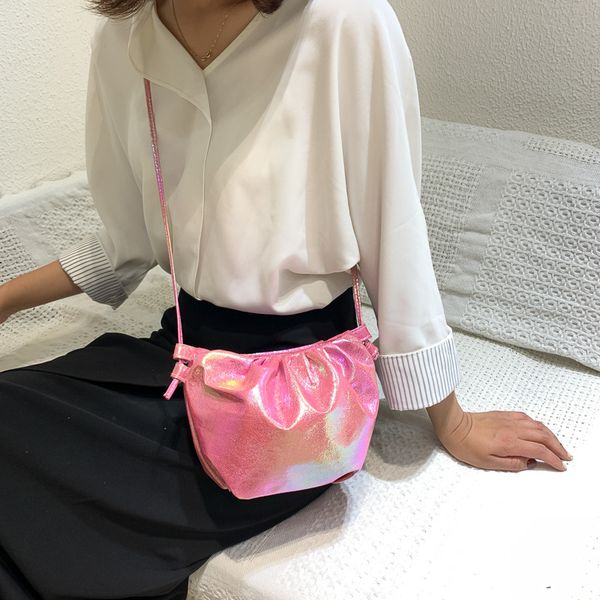 2020 new shoulder bag women's casual fashion korean version of the laser fold
2020 new shoulder bag women's casual fashion korean version of the laser fold