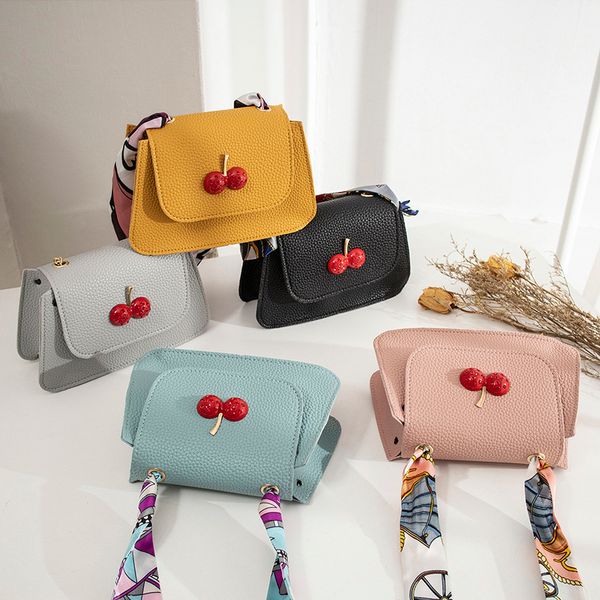 2020 spring and summer new cherry chain women's shoulder messenger bag korean-style silk scarf portable small square bag #15
2020 spring and summer new cherry chain women's shoulder messenger bag korean-style silk scarf portable small square bag #15