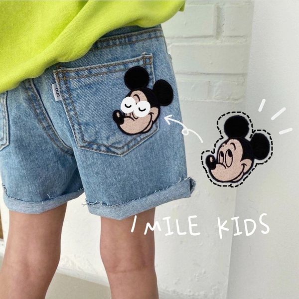 summer 2020 new medium small shorts and jeans children boys and girls all-match jeans children cartoon label denim shorts, Blue
summer 2020 new medium small shorts and jeans children boys and girls all-match jeans children cartoon label denim shorts, Blue