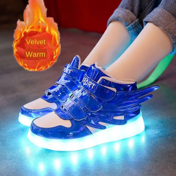tiktok luminous korean velvet sports luminous children's children's shoes led flash charging wings running shoes, Black 
tiktok luminous korean velvet sports luminous children's children's shoes led flash charging wings running shoes, Black