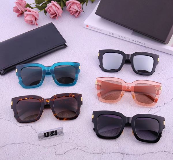 the latest design the unique square sunglasses of 184 fashion models for 2020 is suitable for both men and women with full of imported thick
the latest design the unique square sunglasses of 184 fashion models for 2020 is suitable for both men and women with full of imported thick