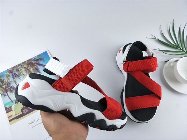 women hole shoes beach sandals shoes indoor bathroom thick bottom couple slippers foam summer sports trainers skeleton designer sneaker
women hole shoes beach sandals shoes indoor bathroom thick bottom couple slippers foam summer sports trainers skeleton designer sneaker