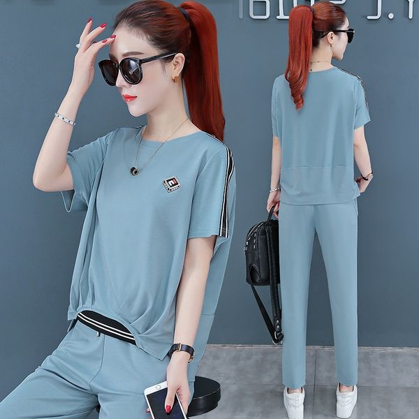 6bp74 sports leisure suit women's summer 2020 new fashion loose round neck short embroidery embroidery sleeve western style running two, Gray
6bp74 sports leisure suit women's summer 2020 new fashion loose round neck short embroidery embroidery sleeve western style running two, Gray