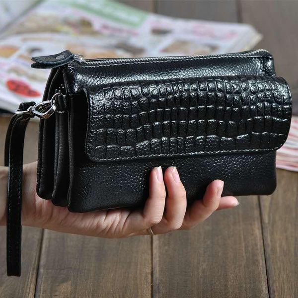 leather key wallet lady card holder long zipper clutch bag large capacity diagonal bag simple retro mother soft wallet mobile phone bag 709
leather key wallet lady card holder long zipper clutch bag large capacity diagonal bag simple retro mother soft wallet mobile phone bag 709