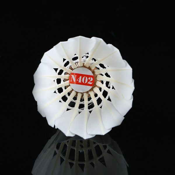 selling training ball n402 red shuangxi duck feather sheet hit-resistant sporting badminton badmintonbed sheet badminton goods
selling training ball n402 red shuangxi duck feather sheet hit-resistant sporting badminton badmintonbed sheet badminton goods