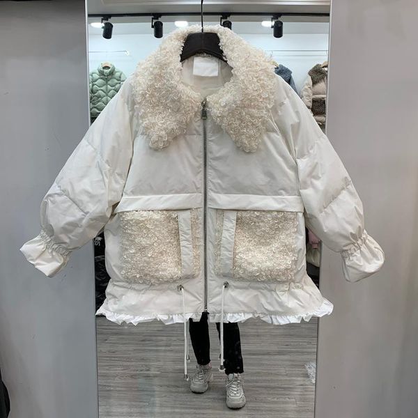 2020autumn and winter new the jacket female medium-sized style stitched lamb fur down jacket loose white duck down bread clothes, Black
2020autumn and winter new the jacket female medium-sized style stitched lamb fur down jacket loose white duck down bread clothes, Black