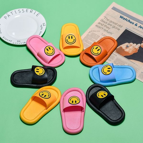 girls' 2020 new cute smiley boys' soft sole anti-skid slippers home shoes baby one-line slippers, Black;grey
girls' 2020 new cute smiley boys' soft sole anti-skid slippers home shoes baby one-line slippers, Black;grey