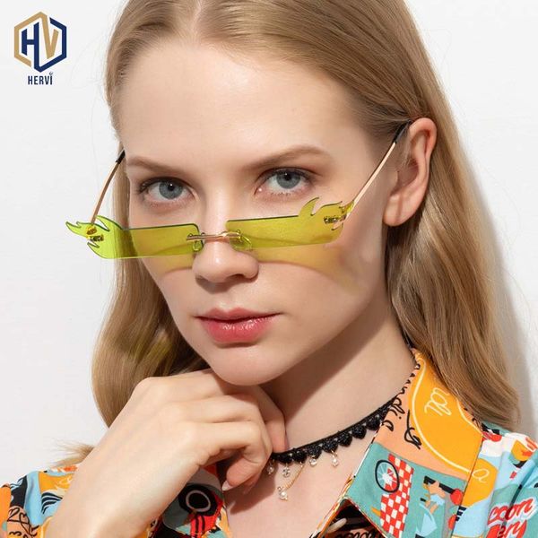 fashion new square sunglasses women flame rectangular small frame sun glasses pchromism eyewear uv, White;black
fashion new square sunglasses women flame rectangular small frame sun glasses pchromism eyewear uv, White;black