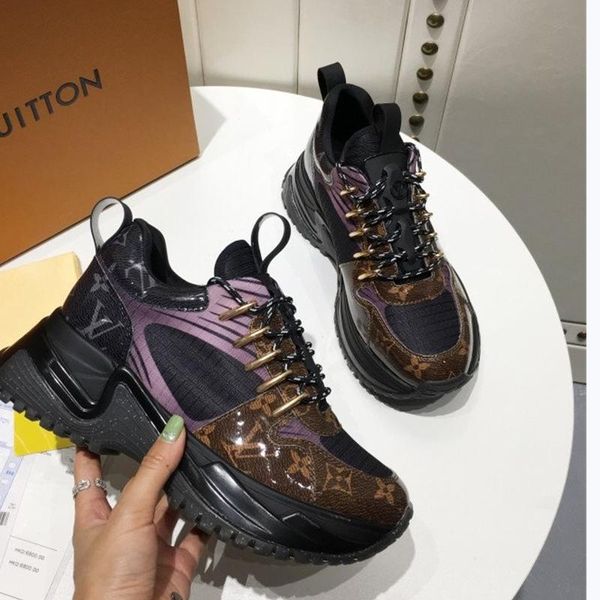 076 new designer luxury women's casual fashion shoes, women's outdoor casual shoes, high-quality materials, with original box, Black
076 new designer luxury women's casual fashion shoes, women's outdoor casual shoes, high-quality materials, with original box, Black