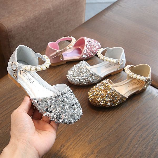 girls' small leather pearl sequined pumps 2019 summer new korean baby princess shoes children sequins pearl dance shoes, Black;red
girls' small leather pearl sequined pumps 2019 summer new korean baby princess shoes children sequins pearl dance shoes, Black;red