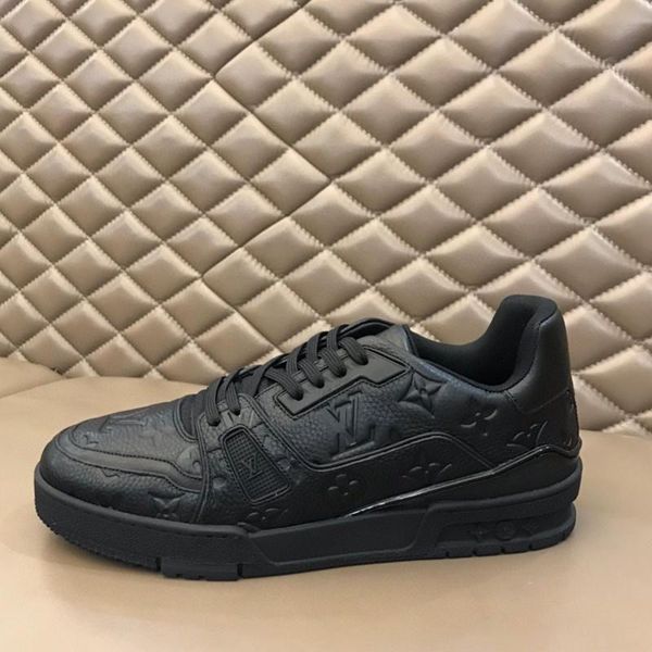 0126 high-quality men's casual sports shoes and designer luxury outdoor casual shoes, the original box size is 38-45, Black
0126 high-quality men's casual sports shoes and designer luxury outdoor casual shoes, the original box size is 38-45, Black