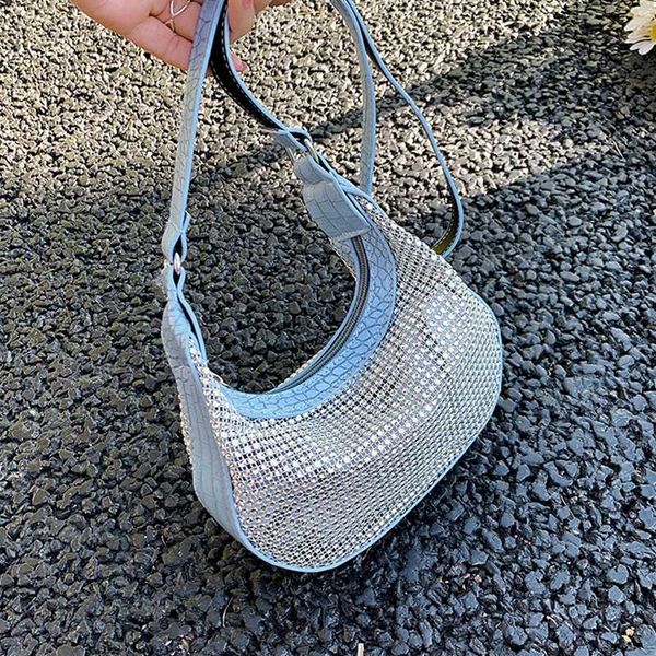 bright diamond design shoulder belt small half moon bags for women 2020 retro shoulder handbags female cross body bag
bright diamond design shoulder belt small half moon bags for women 2020 retro shoulder handbags female cross body bag