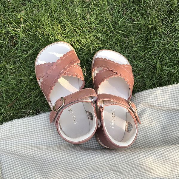 high-end pn lace cross belt soft bottom open-toed cowhide sandals for boys and girls magic sticker sandal magic sticker, Black;red
high-end pn lace cross belt soft bottom open-toed cowhide sandals for boys and girls magic sticker sandal magic sticker, Black;red