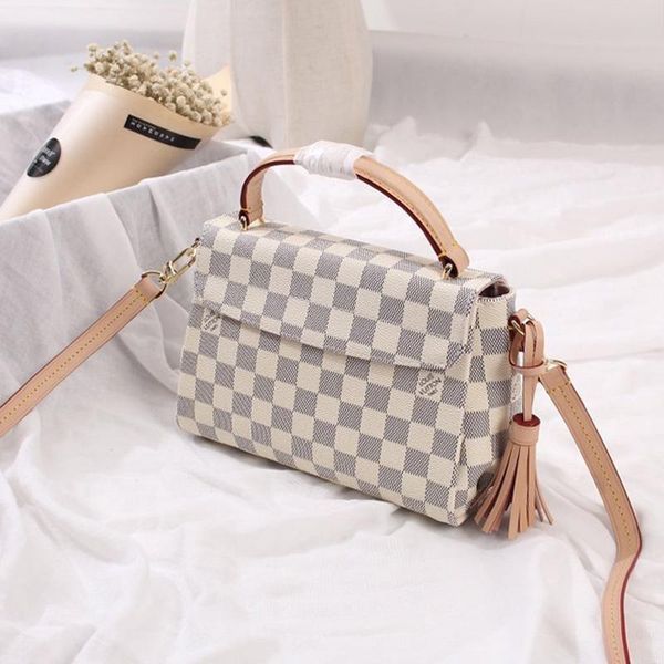 new new arrival fashion classic women bag leather handbags handle messenger bags plaid design luxury vintage hand bag drop 
new new arrival fashion classic women bag leather handbags handle messenger bags plaid design luxury vintage hand bag drop