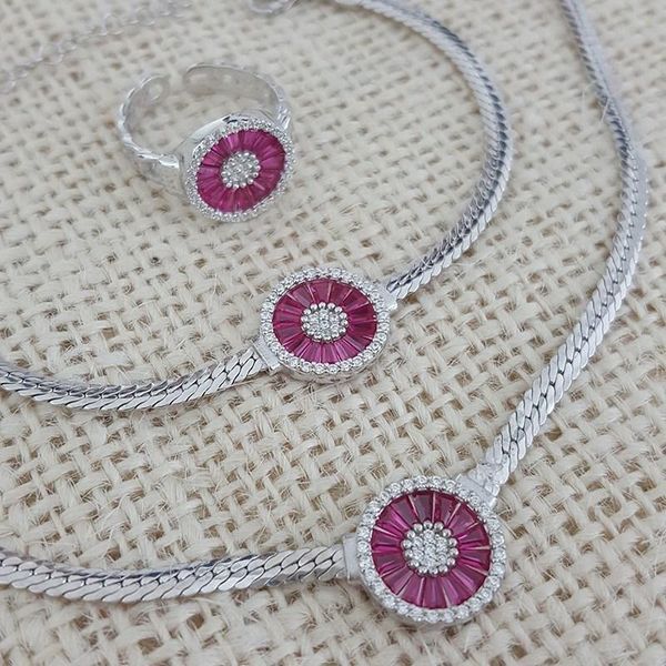 bridal set 925 silver pink baquette stone ring bracelet necklace set pinky set t200507, Slivery;golden
bridal set 925 silver pink baquette stone ring bracelet necklace set pinky set t200507, Slivery;golden