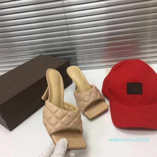 2021 new designer luxury designer womens fashion pearl sandals lady slippers summer casual slippers flip flops flat sandy shoes r08, Black
2021 new designer luxury designer womens fashion pearl sandals lady slippers summer casual slippers flip flops flat sandy shoes r08, Black