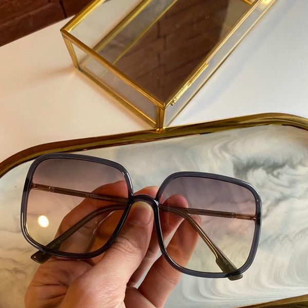 2020 new quality classic women's glasses, fashionable round frame popular polarized sunglasses frame, designer luxury sunglasses
2020 new quality classic women's glasses, fashionable round frame popular polarized sunglasses frame, designer luxury sunglasses