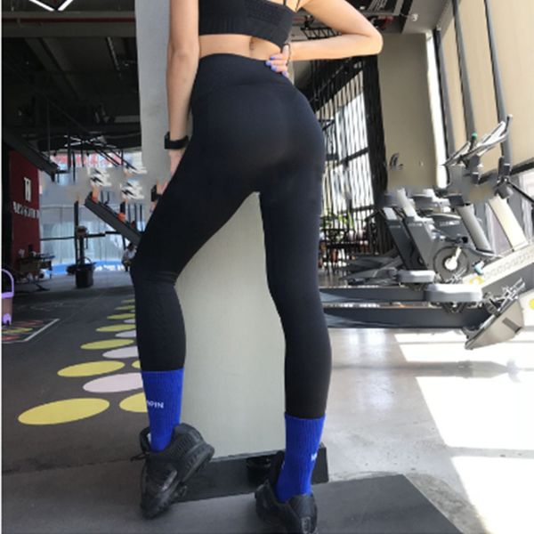 2019 new women yoga pants fitness energy seamless gym leggings women athletic training trousers tights slim running sports pants, White;red
2019 new women yoga pants fitness energy seamless gym leggings women athletic training trousers tights slim running sports pants, White;red