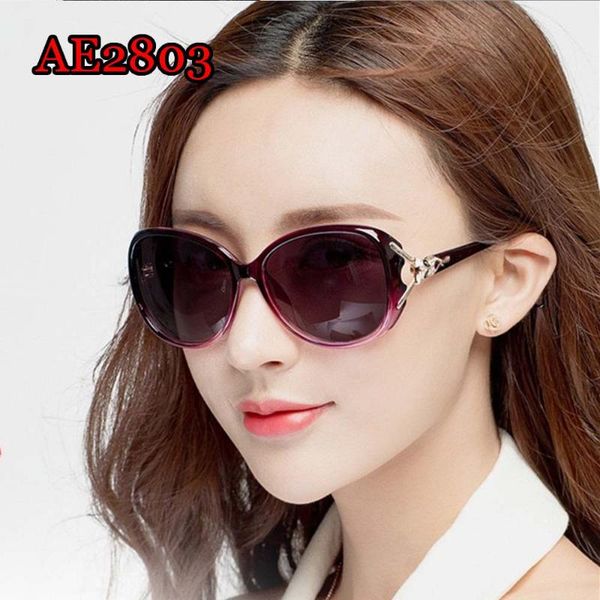 ale rhinestones sunglass women sunglasses retro ladies sunglasses hd uv protection ae2803, White;black
ale rhinestones sunglass women sunglasses retro ladies sunglasses hd uv protection ae2803, White;black