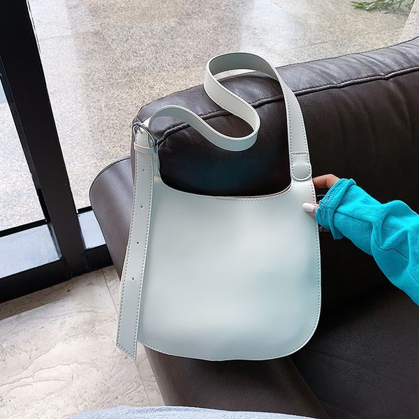 small pu leather bucket bag for women 2020 elegant shoulder messenger bag female travel totes lady handbags and purses
small pu leather bucket bag for women 2020 elegant shoulder messenger bag female travel totes lady handbags and purses
