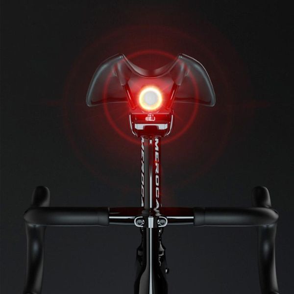 outdoor smart sensor brake tail light mountain bike light usb charging road bike bicycle night riding tail 
outdoor smart sensor brake tail light mountain bike light usb charging road bike bicycle night riding tail