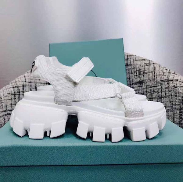 2020 female designer sandals black white color luxury slippers waterproof platform wide bottom wedges casual sandals 35-39 with box
2020 female designer sandals black white color luxury slippers waterproof platform wide bottom wedges casual sandals 35-39 with box