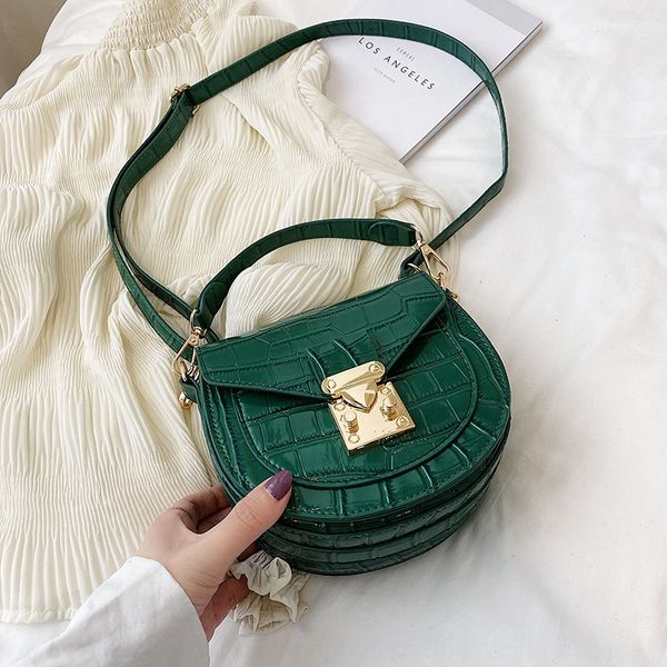 2lx53 women 2020 new crocodile pattern semicircle hand small korean style all-match single shoulder small fashion twill women's bag han
2lx53 women 2020 new crocodile pattern semicircle hand small korean style all-match single shoulder small fashion twill women's bag han