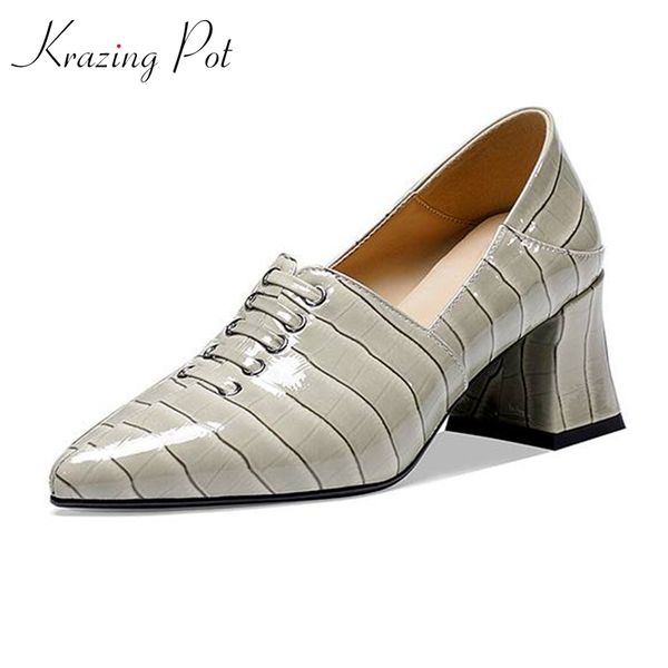 krazing pot cow leather lace up cross-tied thick high heels office lady plus size autumn winter simple style fringe pumps l1f3, Black
krazing pot cow leather lace up cross-tied thick high heels office lady plus size autumn winter simple style fringe pumps l1f3, Black