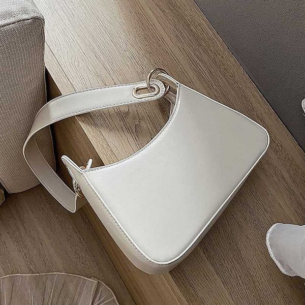 pu leather crossbody bags for women 2020 solid color shoulder bag female travel handbags fashion simple cross body bag
pu leather crossbody bags for women 2020 solid color shoulder bag female travel handbags fashion simple cross body bag