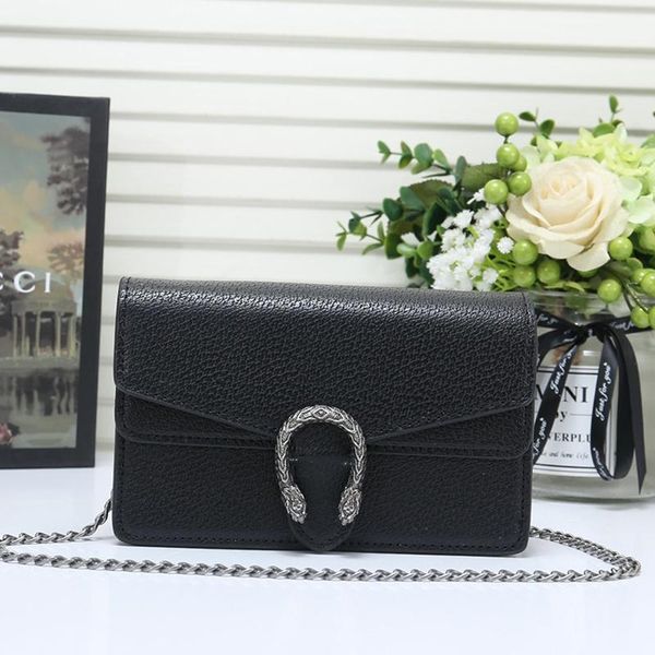 drop ship womens leather mini shoulder bags bolsa de hombro retro type ladies crossbody bag women classic design chain messenger bags
drop ship womens leather mini shoulder bags bolsa de hombro retro type ladies crossbody bag women classic design chain messenger bags