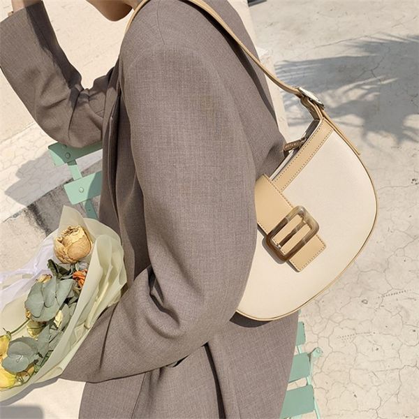 fashion new handbag female solid color double shell buckle semicircle casual oneshoulder diagonal bag ing
fashion new handbag female solid color double shell buckle semicircle casual oneshoulder diagonal bag ing