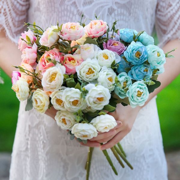 10 heads silk camellia artificial flowers small rose bride bouquet xmas party decor fake flowers wedding home decoration gift
10 heads silk camellia artificial flowers small rose bride bouquet xmas party decor fake flowers wedding home decoration gift