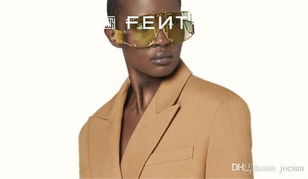 new fashion avant-garde sunglasses fenty special design large frame protection square goggle light color decorative eyewear, White;black
new fashion avant-garde sunglasses fenty special design large frame protection square goggle light color decorative eyewear, White;black