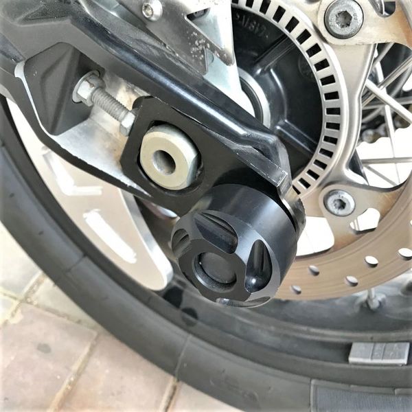 rear wheel anti-drop glue is suitable for double cylinder f650gs / f700gs / f800gs f800gs
rear wheel anti-drop glue is suitable for double cylinder f650gs / f700gs / f800gs f800gs