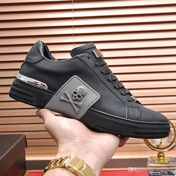 luxury men shoes sports with box outdoor winter fashion flats sneakers mens shoes casual lo -sneakers herrenschuhe drop shi
luxury men shoes sports with box outdoor winter fashion flats sneakers mens shoes casual lo -sneakers herrenschuhe drop shi