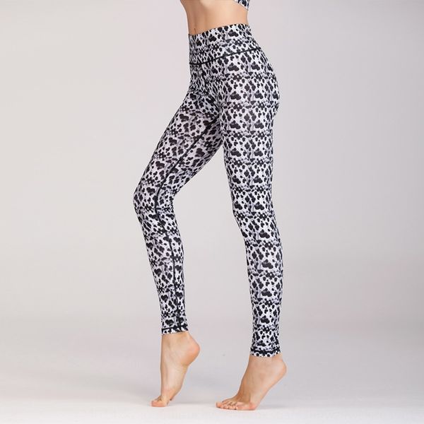 quick-drying nine-point bodybuilding leggings sports slimming printed fitness tight yoga tight pants yoga pants, White;red
quick-drying nine-point bodybuilding leggings sports slimming printed fitness tight yoga tight pants yoga pants, White;red