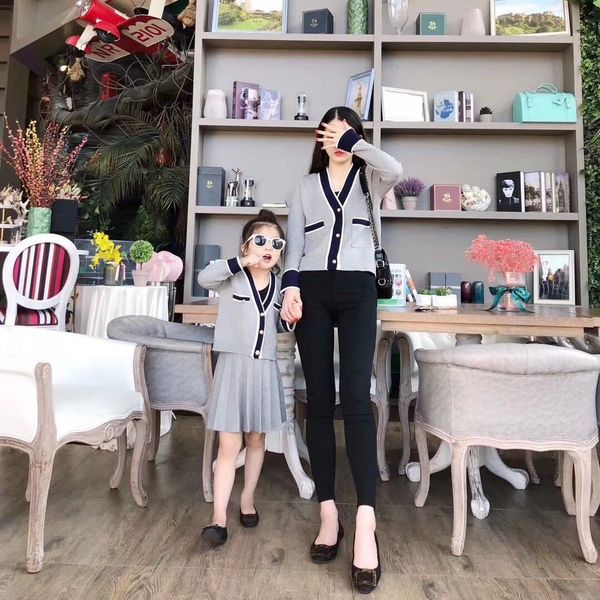 autumn and winter mother's clothing skirt set a clothing knitwear mom put children's jumpers children's, Blue
autumn and winter mother's clothing skirt set a clothing knitwear mom put children's jumpers children's, Blue